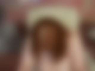 Live cam show with FoxyRayy - Tittyfuck on https://playwithruby.com