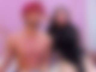 LaurynAndNarem's Live Sex Cam Show