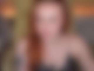 Live cam show with LovelyyBell - Red Hair on Chatstar