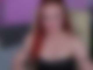 Live cam show with LovelyyBell - Full Nudity on AdultVida.com