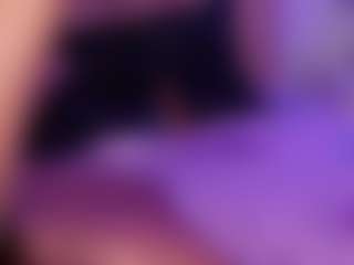 Live cam show with MeliissaAdams - Oil on x69.live
