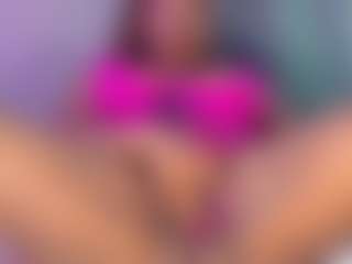 Live cam show with rouxe-lee - Ebony on 1on1-livenow | colombia