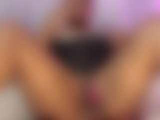rouxe-lee's Live Sex Cam Show