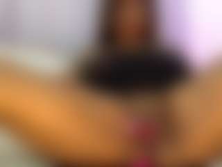 Live cam show with rouxe-lee - Ebony Teen (18+) on Camsoda
