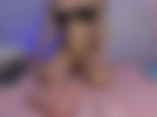 Live cam show with Sasha-Rivers - Thick on CamwithHer