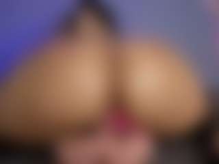 Live cam show with Sasha-Rivers - Erotic Dance on Camsoda