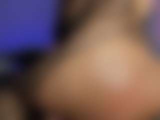 Live cam show with Sasha-Rivers - Cum on Hubzter Live