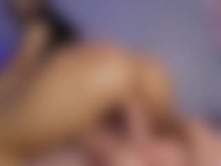Live cam show with Sasha-Rivers - Small Tits on TottyGirls