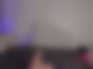 Live cam show with Sasha-Rivers - Vr on Livezox