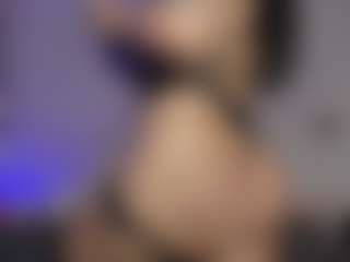 Live cam show with Sasha-Rivers - Thick on Camsoda Late Night