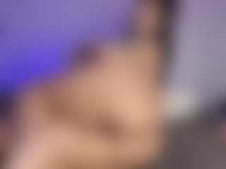 Live cam show with Sasha-Rivers - Thick on TeamSkeetLive