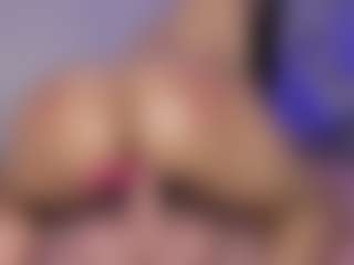 Live cam show with Sasha-Rivers - Fuck Machine on CamwithHer