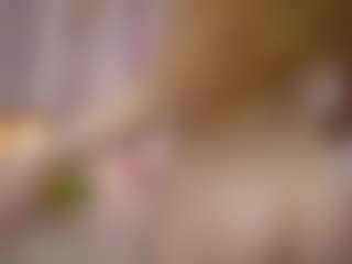 Live cam show with SilverrMoon - Ahegao on hrnylive.com