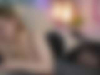 Live cam show with SilverrMoon - Erotic Dance on SpunkLive