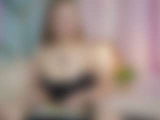 Live cam show with SilverrMoon - Vr on intimatelivegirls.com