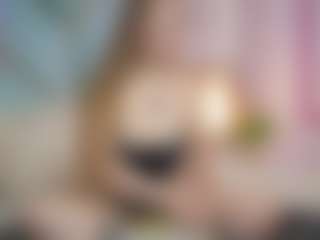SilverrMoon's Live Sex Cam Show