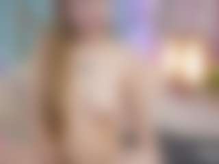 Live cam show with SilverrMoon - Vr on friskycurves.com