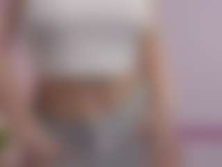 SilverrMoon's Live Sex Cam Show