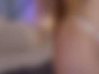 SilverrMoon's Live Sex Cam Show