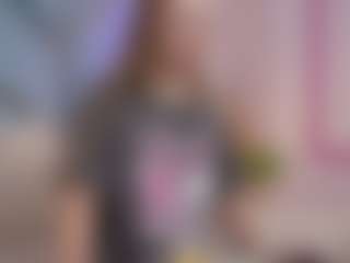 SilverrMoon's Live Sex Cam Show
