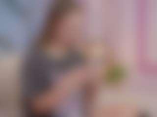 SilverrMoon's Live Sex Cam Show