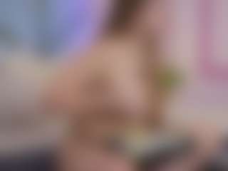 Live cam show with SilverrMoon - Vr on Camsoda