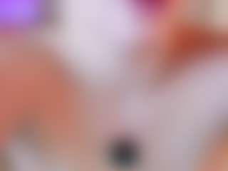 Live cam show with SilverrMoon - Full Nudity on CamwithHer