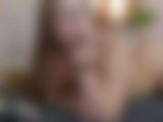 Live cam show with SilverrMoon - Lush on MyBangCams