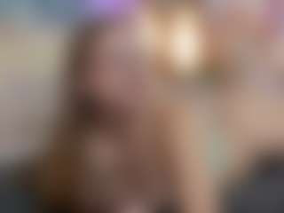 Live cam show with SilverrMoon - Brown Hair on Milfs Live