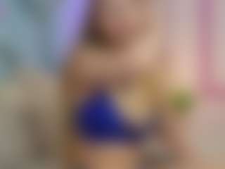 SilverrMoon's Live Sex Cam Show