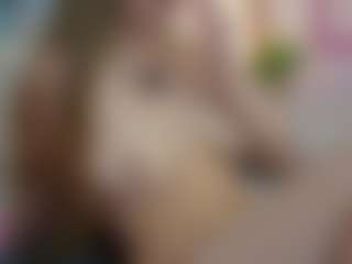 SilverrMoon's Live Sex Cam Show