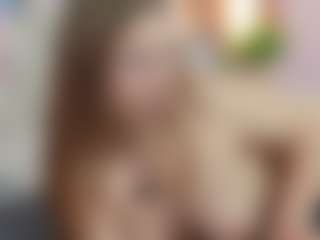 SilverrMoon's Live Sex Cam Show