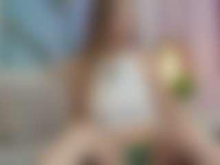 SilverrMoon's Live Sex Cam Show