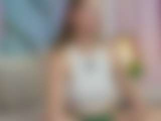 SilverrMoon's Live Sex Cam Show