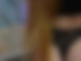 SilverrMoon's Live Sex Cam Show