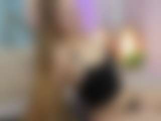 Live cam show with SilverrMoon - Brown Hair on sexylive.show