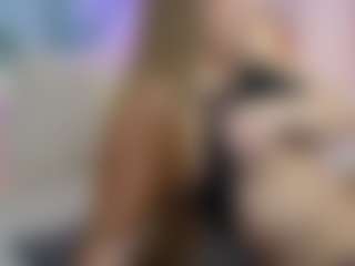 SilverrMoon's Live Sex Cam Show