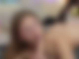 SilverrMoon's Live Sex Cam Show