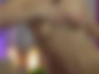 SilverrMoon's Live Sex Cam Show