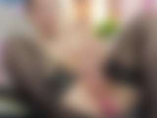 SilverrMoon's Live Sex Cam Show