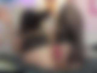 SilverrMoon's Live Sex Cam Show