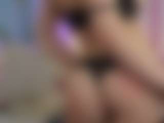 SilverrMoon's Live Sex Cam Show