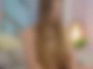 Live cam show with SilverrMoon - Spank Toys on parknlotfishbdy