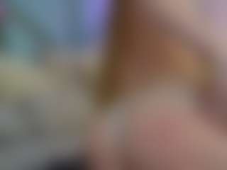 SilverrMoon's Live Sex Cam Show