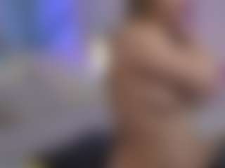 Live cam show with SilverrMoon - Lush Teen (18+) on Fling VIP Chat