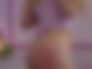 SilverrMoon's Live Sex Cam Show