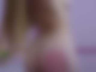 SilverrMoon's Live Sex Cam Show