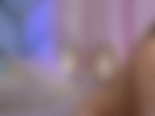 SilverrMoon's Live Sex Cam Show