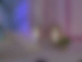 SilverrMoon's Live Sex Cam Show