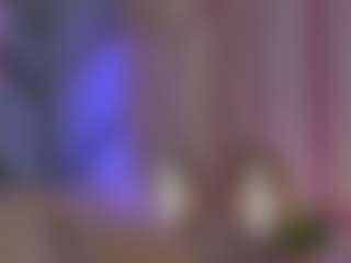 SilverrMoon's Live Sex Cam Show